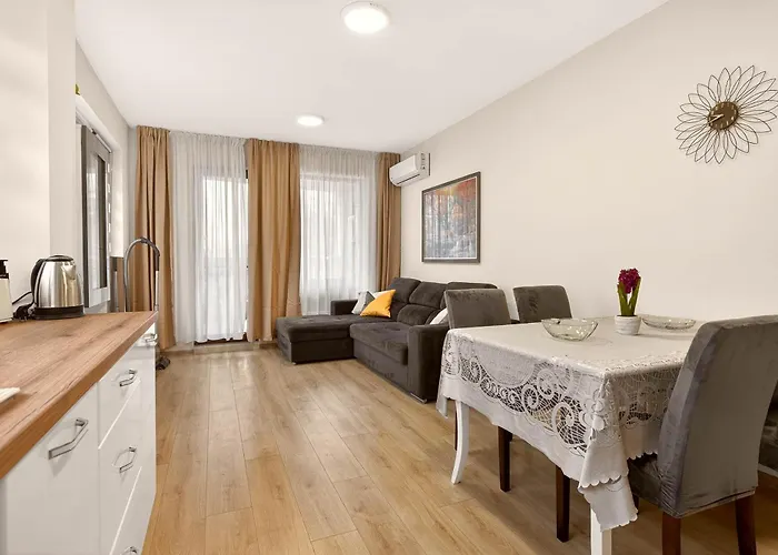 Golden Breeze Apartamento Varna