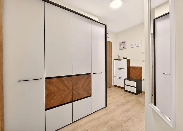 Golden Breeze Apartamento *