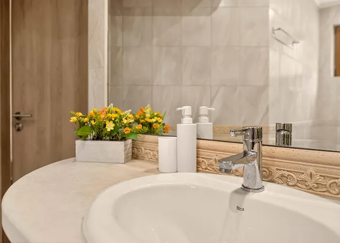 Golden Breeze Apartamento *
